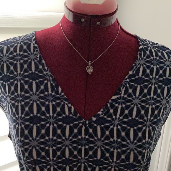 🌺 Joe Fresh Mid-length Dress with Pockets! - Picture 6 of 6